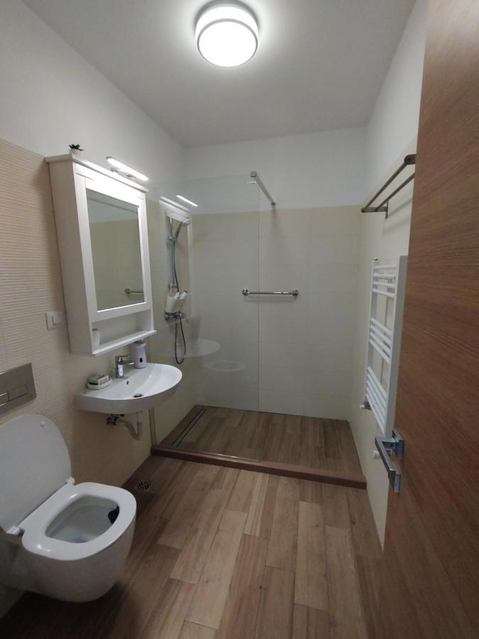 Decebal Premium Confort Craiova Exterior foto